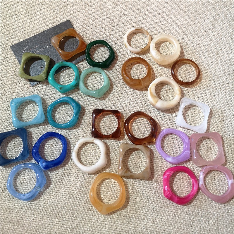 5-Piece Retro Resin Material Multi-color Ring Set Fashionabl 2