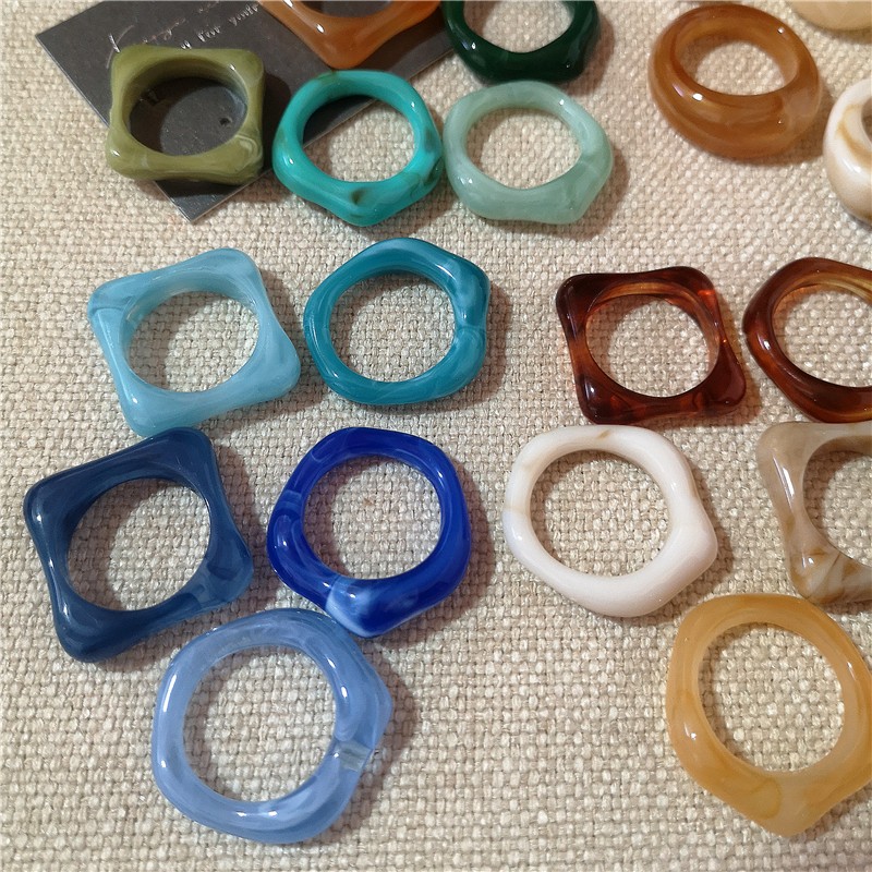 5-Piece Retro Resin Material Multi-color Ring Set Fashionabl 5