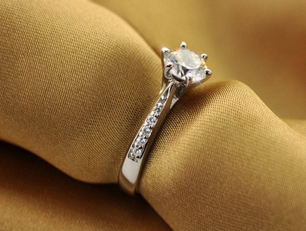 Luxury 925 Sterling Silver Classic Ring 2