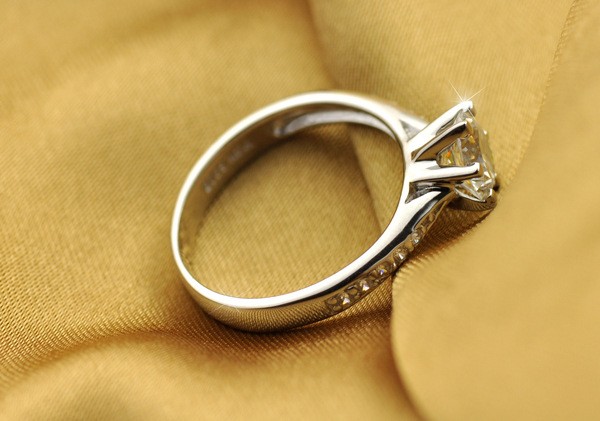 Luxury 925 Sterling Silver Classic Ring 3